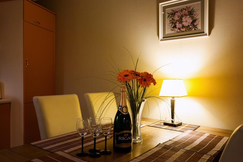 DaugavaLuxApartments Free Parking Riga Buitenkant foto